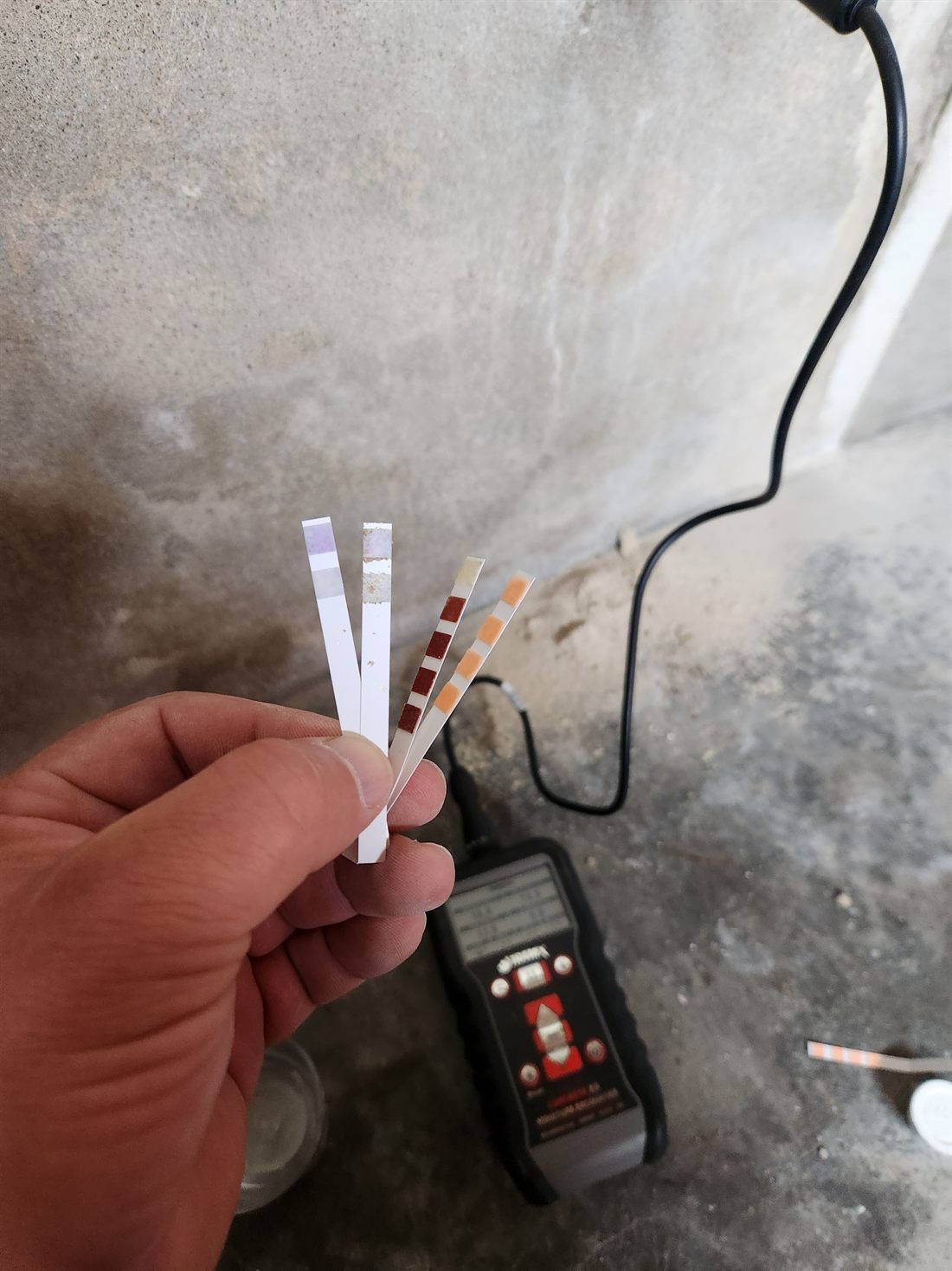 Plan technique et relevé d'humidité utilisés pour la prescription par un architecte